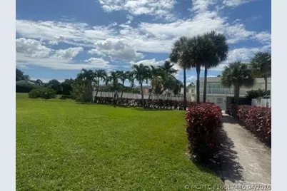 795 Crystal Lake Drive #795, Deerfield Beach, FL 33064 - Photo 5