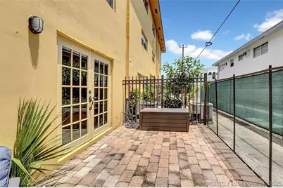 744 NE 14th Avenue #4, Fort Lauderdale, FL 33304 - Photo 37