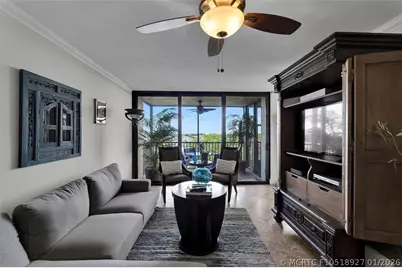 105 Lake Emerald Drive #711, Oakland Park, FL 33309 - Photo 3
