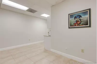 2743 Hollywood Boulevard, Hollywood, FL 33020 - Photo 19
