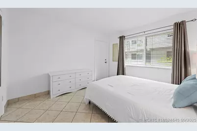 1000 SE 15th Street #103, Fort Lauderdale, FL 33316 - Photo 9
