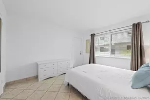 1000 SE 15th St, Fort Lauderdale, FL 33316 - Photo 9