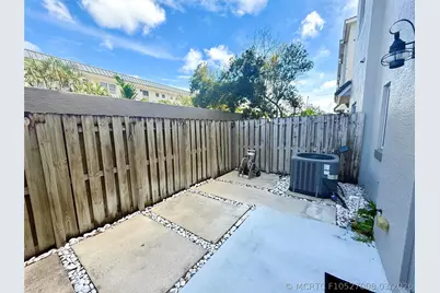 1951 Coral Heights Boulevard #402, Oakland Park, FL 33308 - Photo 17