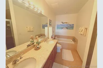 1951 Coral Heights Boulevard #402, Oakland Park, FL 33308 - Photo 9