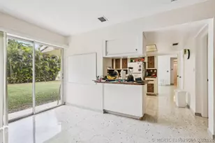 525 NE 58th St, Miami, FL 33137 - Photo 9