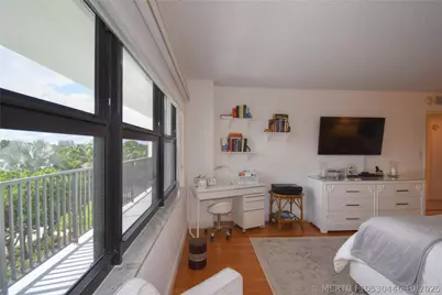 5100 N Ocean Boulevard #516, Lauderdale by the Sea, FL 33308 - Photo 9