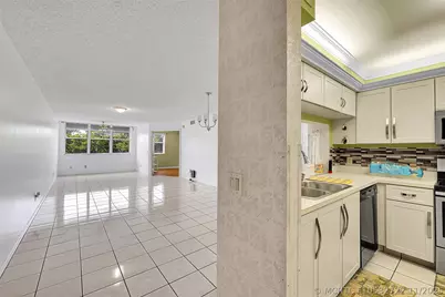 10369 NW 24th Place #402, Sunrise, FL 33322 - Photo 3