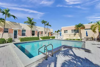 329 Connecticut Street #107, Hollywood, FL 33019 - Photo 13