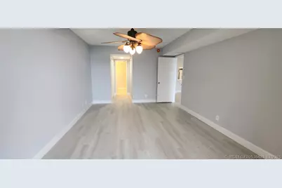 3503 Oaks Way #513, Pompano Beach, FL 33069 - Photo 21