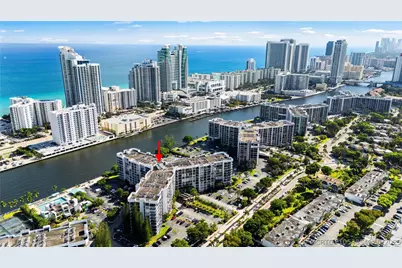 800 Parkview Drive #718, Hallandale Beach, FL 33009 - Photo 29