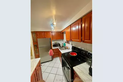 [Address not provided], Miami, FL 33179 - Photo 9