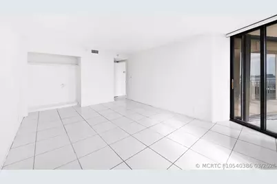 1000 Quayside Terrace #1606, Miami, FL 33138 - Photo 19