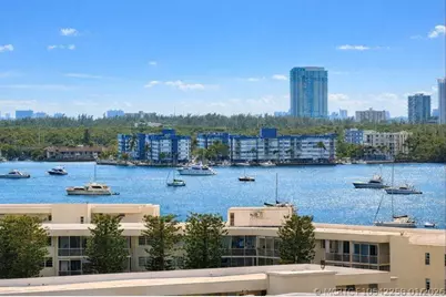 18031 Biscayne Boulevard #1104, Aventura, FL 33160 - Photo 1
