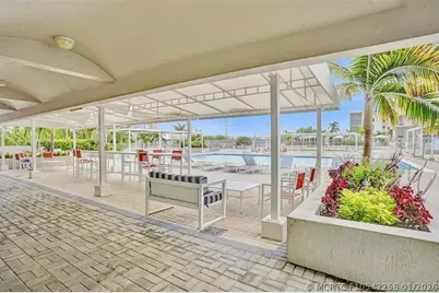 18031 Biscayne Boulevard #1104, Aventura, FL 33160 - Photo 29