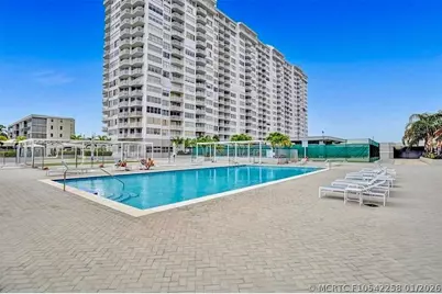 18031 Biscayne Boulevard #1104, Aventura, FL 33160 - Photo 21