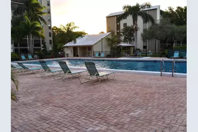 2112 S Cypress Bend Drive #207, Pompano Beach, FL 33069 - Photo 3
