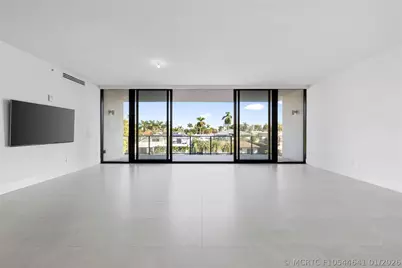 160 Isle Of Venice Drive #302, Fort Lauderdale, FL 33301 - Photo 7