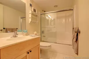 6175 S Mirror Lake Dr, Sebastian, FL 32958 - Photo 55