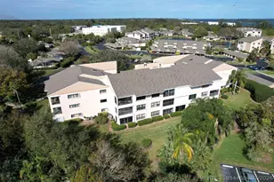 6175 S Mirror Lake Dr, Sebastian, FL 32958 - Photo 13