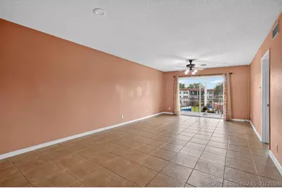 9410 N Hollybrook Lake Drive #303, Pembroke Pines, FL 33025 - Photo 3