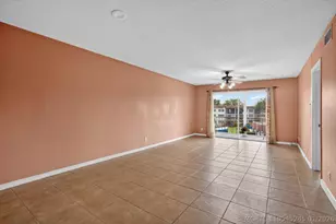 9410 N Hollybrook Lake Dr, Pembroke Pines, FL 33025 - Photo 3