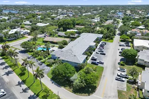 2734 NE 27th Ct, Lighthouse Point, FL 33064 - Photo 37