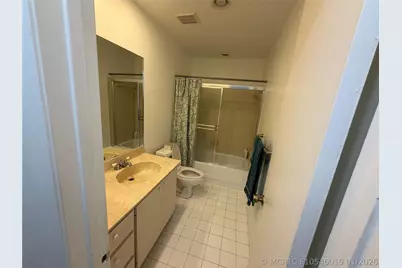 6711 S Parkway Drive #2-10, Margate, FL 33068 - Photo 15