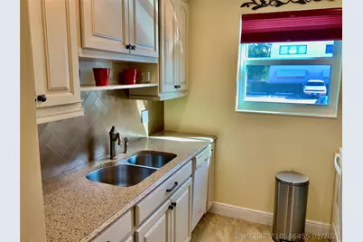 700 Bayshore Drive #13, Fort Lauderdale, FL 33304 - Photo 13