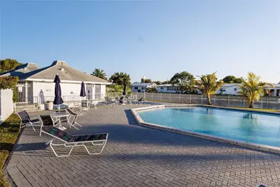 8205 NW 61st Street #B218, Tamarac, FL 33321 - Photo 31