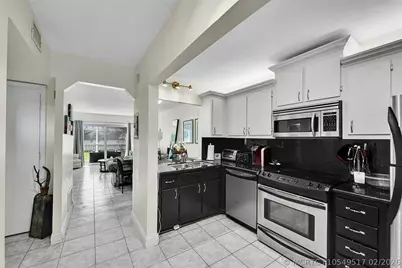 1439 S Ocean Boulevard #105, Lauderdale by the Sea, FL 33062 - Photo 7