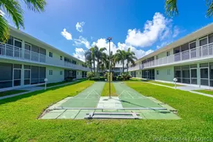 2100 NE 38th St, Lighthouse Point, FL 33064 - Photo 19