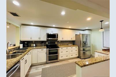 10044 S Ocean Drive #203, Jensen Beach, FL 34957 - Photo 9