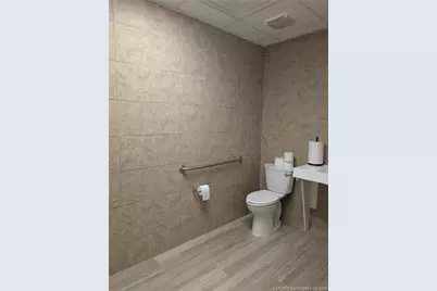 701 NW Federal Highway #206, Stuart, FL 34994 - Photo 17
