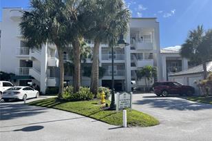 144 NE Edgewater Dr, Stuart, FL 34996 - Photo 1