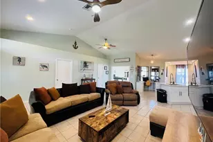 1309 Carlton Ct, Fort Pierce, FL 34949 - Photo 9