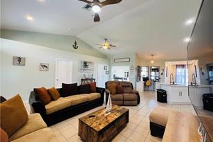 1309 Carlton Ct, Fort Pierce, FL 34949 - Photo 9