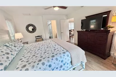 323 SW Ridge Lane, Stuart, FL 34994 - Photo 13