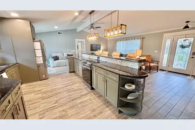 323 SW Ridge Lane, Stuart, FL 34994 - Photo 9