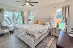 323 SW Ridge Ln, Stuart, FL 34994 - Photo 17