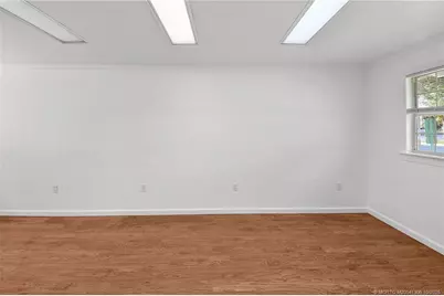 300 SE Detroit Avenue, Stuart, FL 34994 - Photo 31