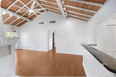 300 SE Detroit Avenue, Stuart, FL 34994 - Photo 39