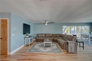 26 SW Riverway Blvd, Palm City, FL 34990 - Photo 9