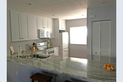 3901 SE Saint Lucie Boulevard #D-29, Stuart, FL 34997 - Photo 7