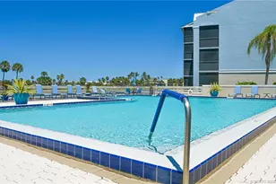 40 NE Plantation Rd, Stuart, FL 34996 - Photo 29