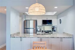 40 NE Plantation Rd, Stuart, FL 34996 - Photo 7