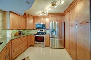 8800 S Ocean Dr, Jensen Beach, FL 34957 - Photo 9