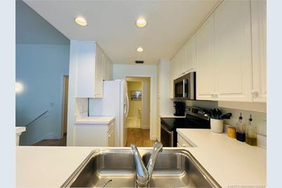 411 NE Plantation Road #526, Stuart, FL 34996 - Photo 15