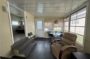 10725 S Ocean Dr, Jensen Beach, FL 34957 - Photo 9