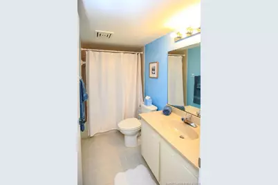 4540 NE Sandpebble Trace #105, Stuart, FL 34996 - Photo 21