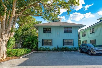 4095 SE Centerboard Lane #6-B, Stuart, FL 34997 - Photo 9